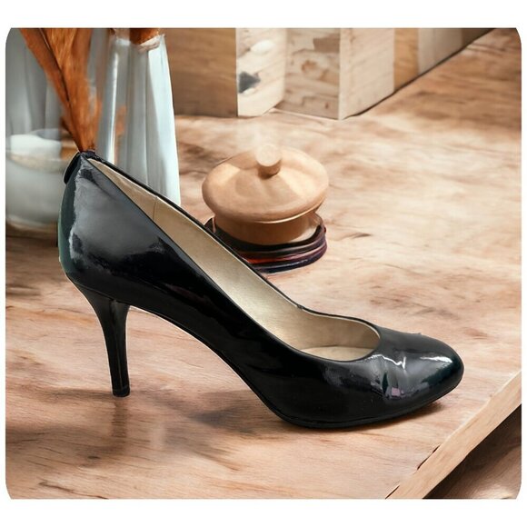 MICHAEL Michael Kors Black Patent Leather Flex Pump Heels Women's Size 9.5M - Picture 1 of 11